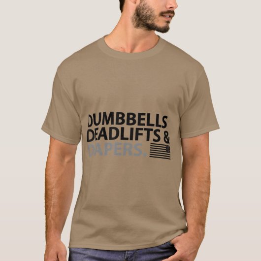 Dumbbells Deadliften en Dapers Fun Gym Dads T-shirt (Voorkant)