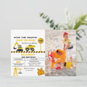 Dump truck constructie thema verjaardag kaart (Staand voorkant)