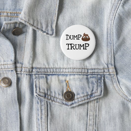Dump Trump Popie Pile Humoristische Button (In situ)