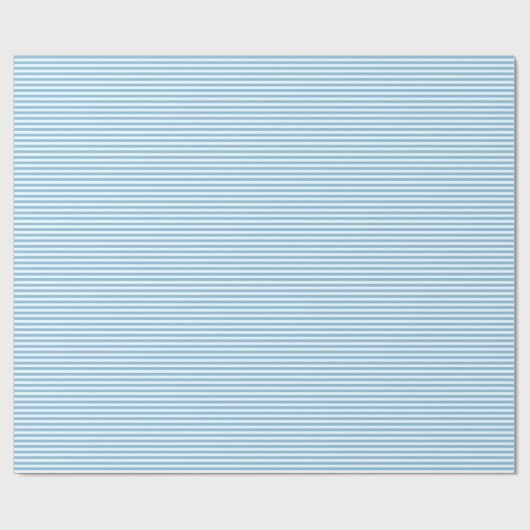 Dun lichtblauw en wit strookpapier cadeaupapier (Vlak)