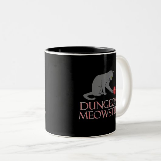 Dungeon Meowster Funny RPG Cat with Dice Tweekleurige Koffiemok (Voorkant rechts)