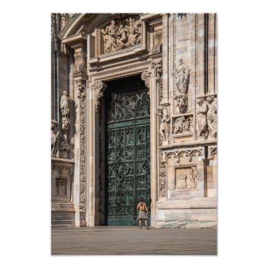 Duomo Door Girl Foto Afdruk (Voorkant)