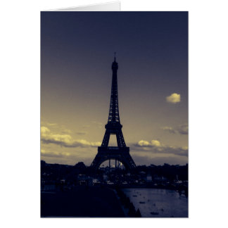 Dusk dans la Ville Lumière