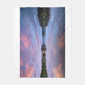 Dusk Sky Reflecties op Loch Carron Fleece Deken