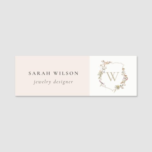 Dusky Pink Wildflower Monogram Initiaal Crest Naamplaatje (Voorkant)