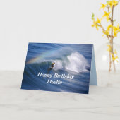 Dustin Happy Birthday Surfer met regenboog Kaart (Gele Bloem)