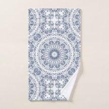 Dusty Blue Blanc Floral Mandala