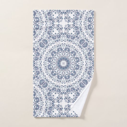 Dusty Blue Blanc Floral Mandala (Serviette à main)