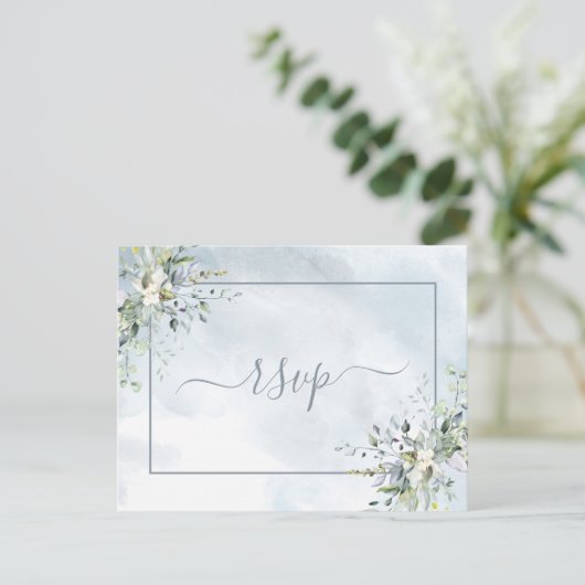 Dusty Blue Botanical Greenery Waterverf RSVP Uitnodiging Briefkaart (Staand voorkant)