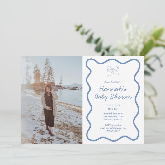 Dusty Blue Bow Ribbon Baby shower Photo Invitation (Debout devant)