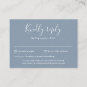 Dusty Blue Budget moderne Script Wedding Carte RSV (Devant)