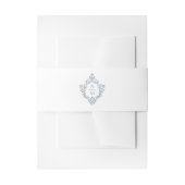 Dusty Blue Crest Monogram 2 Initialen Elegant Wit Uitnodigingen Wikkel (Voorkant Voorbeeld)