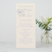 Dusty Blue Delicate Flower Mariage programme détai (Debout devant)