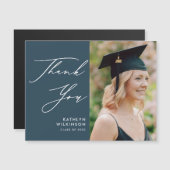 Dusty Blue Elegant Script Afstuderen Hartelijk dan (Voorkant / Achterkant)