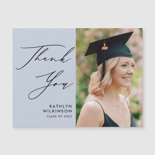 Dusty Blue Elegant Script Afstuderen Hartelijk dan (Voorkant)