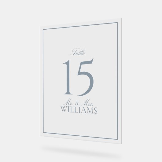 Dusty Blue Elegant Script Mariage Numéro de table (Angle)
