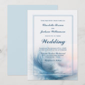 Dusty Blue Feather Wedding Invitation met RSVP Kaart (Voorkant / Achterkant)