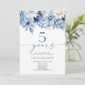 Dusty Blue Floral 5th Wedding Anniversary Kaart (Staand voorkant)