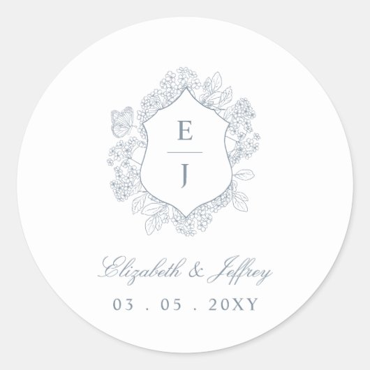 Dusty Blue Floral Crest Monogram Bruiloft Ronde Sticker (Voorkant)