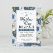 Dusty Blue Floral Fête des Mères Brunch Invitation (Debout devant)