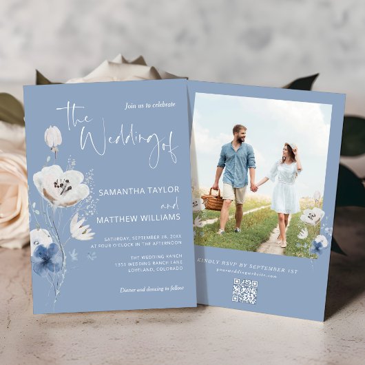 Dusty Blue Floral QR Code RSVP Fotobruiloft Kaart