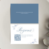 Dusty Blue Floral QR Code Wedding RSVP Kaartje