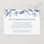 Dusty Blue Floral Wedding Accommodations Kaart (Voorkant)