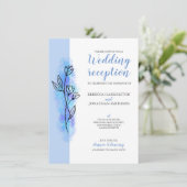 Dusty Blue Flower Modern Wedding Reception Kaart (Staand voorkant)