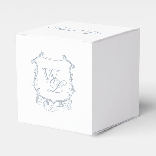 Dusty Blue Grey Monogram Crest Bedankdoosjes (Voorkant Zijde)