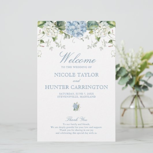 Dusty Blue Hydrangea Wedding Ceremony Program (Staand voorkant)