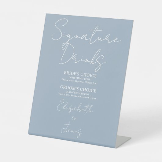 Dusty Blue Minimalist Script Signature Drinks Reclamebord Met Voetstuk (Voorkant)
