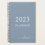 Dusty Blue minimaliste moderne Monogramme élégant<br><div class="desc">Découvrez notre Dusty Blue Minimalist Modern Monogram Elegant Collection : Elevez votre style avec une sophistication sobre et un charme intemporel. Notre collection présente des motifs minimalistes dans une teinte bleu roux apaisante, rehaussée d'élégants monogrammes adaptés à votre goût personnel. De la papeterie raffinée aux accessoires polyvalents, chaque pièce de...</div>