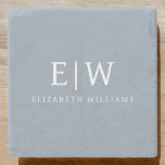 Dusty Blue minimaliste moderne Monogramme élégant<br><div class="desc">Découvrez notre Dusty Blue Minimalist Modern Monogram Elegant Collection : Elevez votre style avec une sophistication sobre et un charme intemporel. Notre collection présente des motifs minimalistes dans une teinte bleu roux apaisante, rehaussée d'élégants monogrammes adaptés à votre goût personnel. De la papeterie raffinée aux accessoires polyvalents, chaque pièce de...</div>