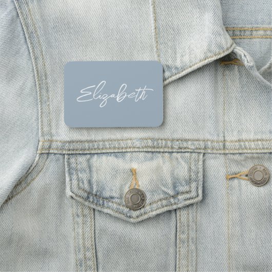 Dusty Blue Modern Brush Script Naamplaatje (In situ)