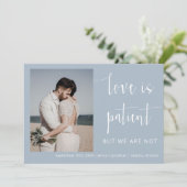 Dusty Blue Modern Minimal Script Photo Elopement Kaart (Staand voorkant)
