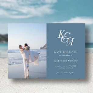 Dusty Blue Monogram Elegant Classic Save the Date Magnetische Uitnodiging