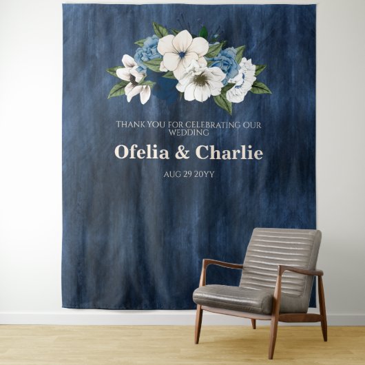 Dusty Blue Navy Ivory Floral Wedding Wall Wandkleed (In situ)