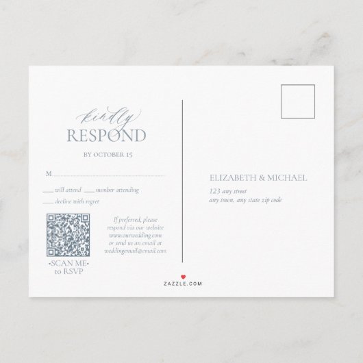 Dusty Blue QR Leafy Crest Monogram Weddenschap RSV Uitnodiging Briefkaart (Achterkant)