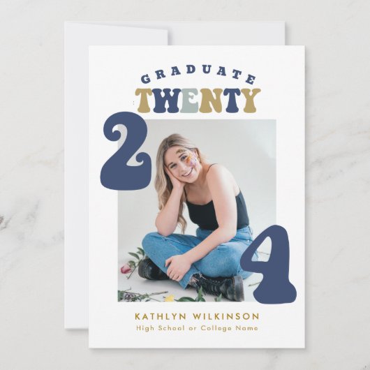 Dusty Blue Retro Groovy Script Photo Afstuderen Kaart (Voorkant)
