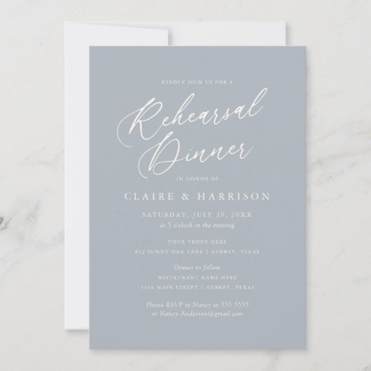 Dusty Blue Script Rehearsal Dinner Invitation Kaart (Voorkant)