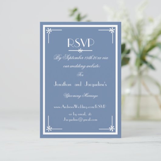 Dusty Blue script website e-mail Bruiloft RSVP Kaa Kaartje (Staand voorkant)