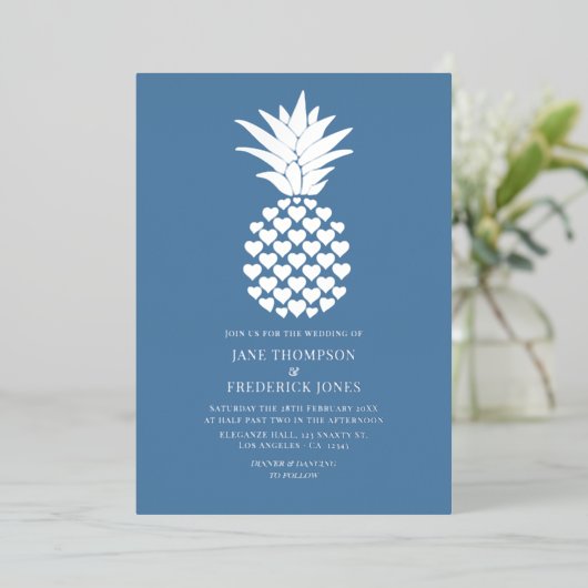 Dusty Blue & Silver Tropical Pineapple Wedding Folie Uitnodiging (Staand Voorkant)