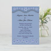 Dusty Blue Six Petal Faire-part de mariage (Debout devant)