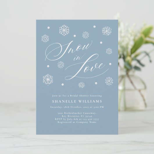 Dusty Blue Snow in Love Bridal Shower Uitnodiging (Staand voorkant)
