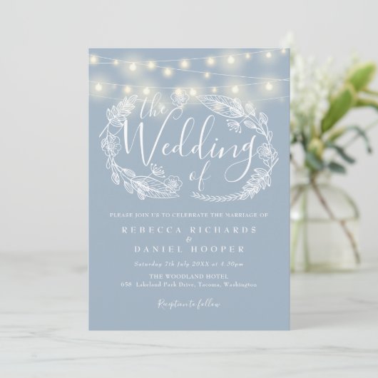 Dusty Blue String Lights Script Weddenschap Kaart (Staand voorkant)