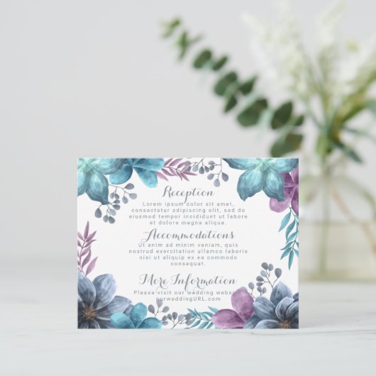 Dusty Blue Waterverf Floral Wedding Enclosure Informatiekaartje (Staand voorkant)