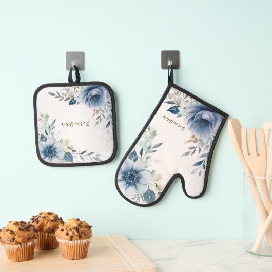 Dusty Blue Waterverf Flowers Silver Elegant Ovenwant & Pannenlap Set (Insitu(Ophanging))