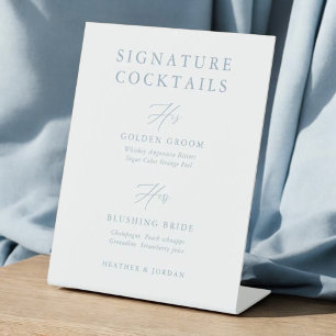 Dusty Blue Wedding Signature Cocktail Bar Sign Reclamebord Met Voetstuk