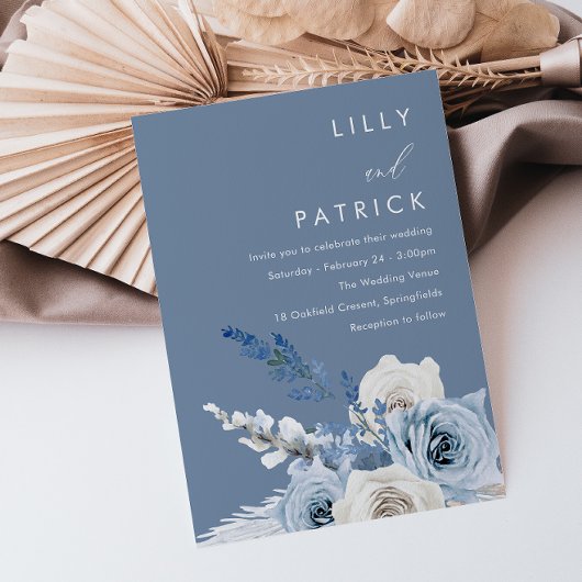 Dusty Blue & White Floral Waterverf Wedding Kaart