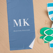 Dusty blue white monogram naam initialen strandlaken